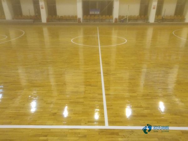 鹽城室內(nèi)運動木地板安裝