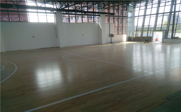 五角楓籃球場地木地板板式龍骨結構