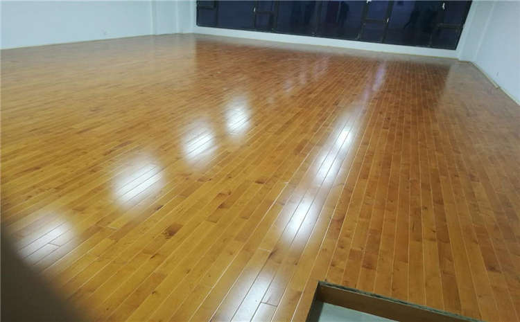 22厚運動體育地板單層龍骨結構