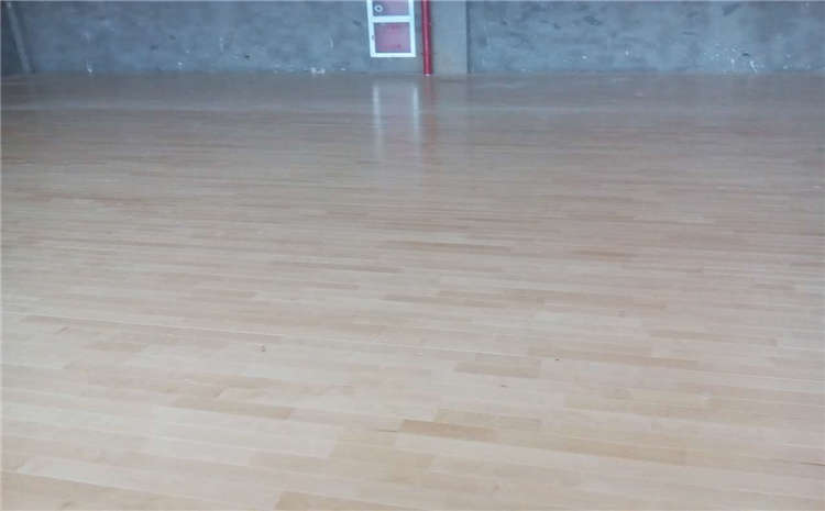 天津楓木體育木地板廠家批發