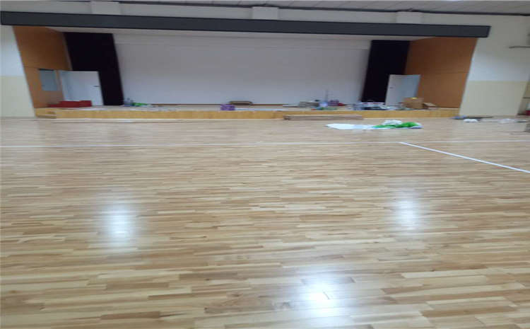 硬木企口籃球場地板每平米價格